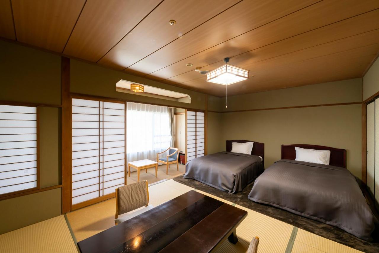 Isawa Tokiwa Hotel Fuefuki Экстерьер фото