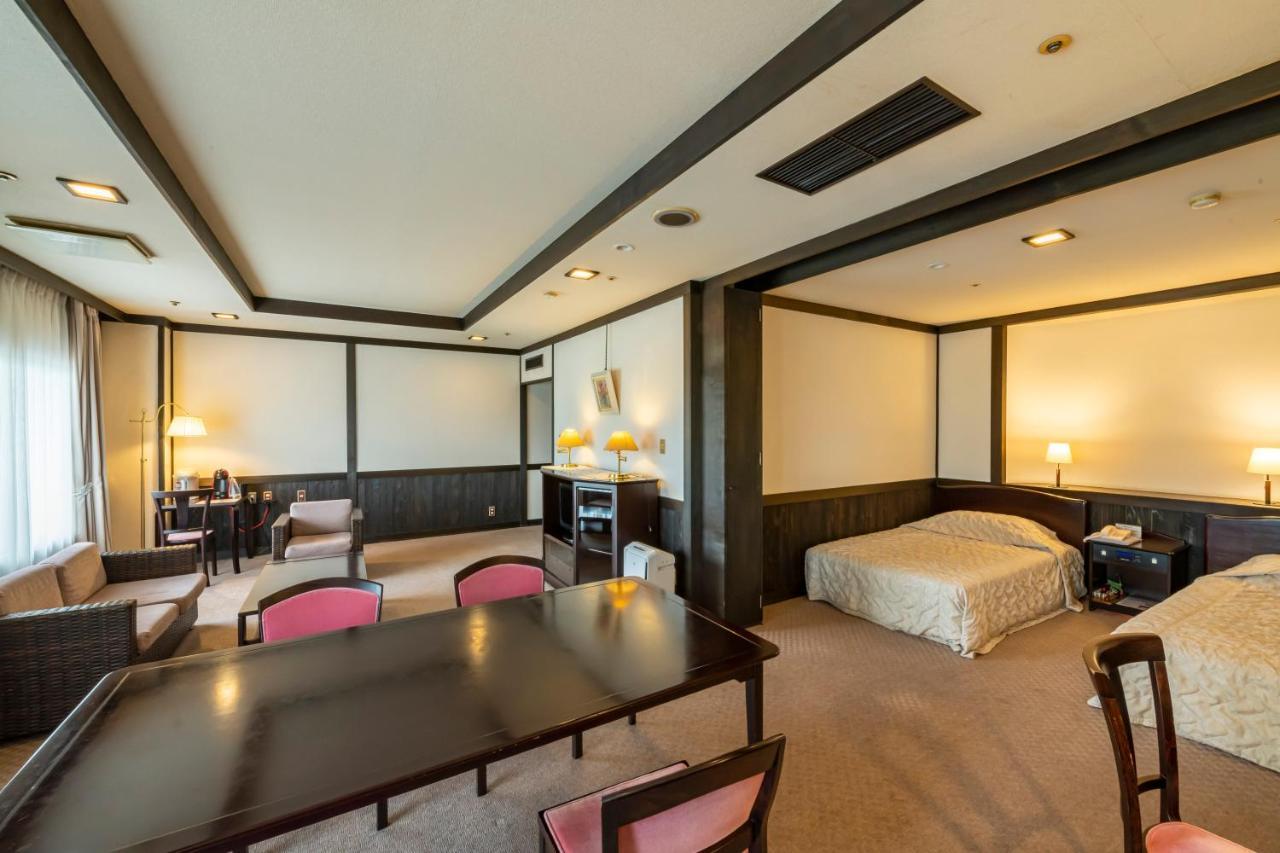 Isawa Tokiwa Hotel Fuefuki Экстерьер фото